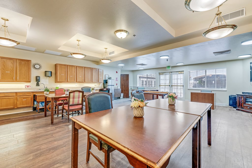 2025 Lighthouse L-27