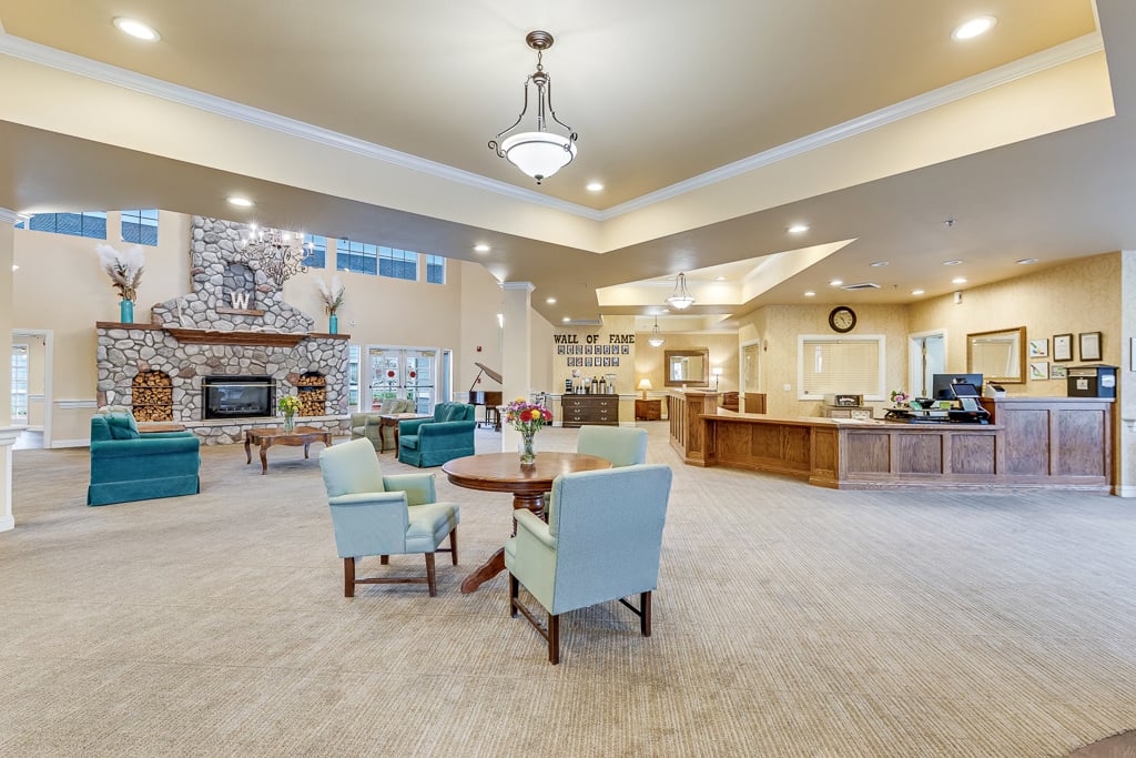 2025 Lighthouse L-4