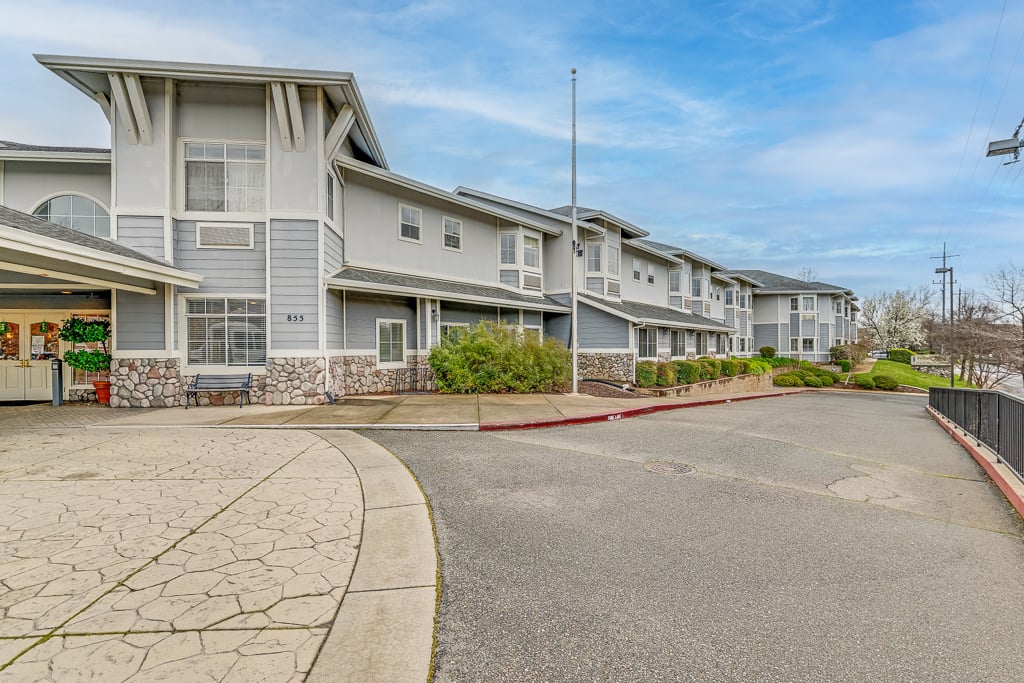 2025 Lighthouse L-53