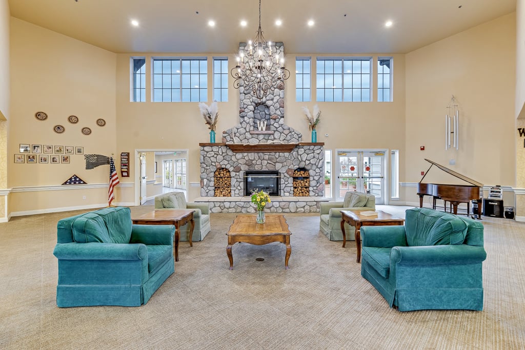 2025 Lighthouse L-7